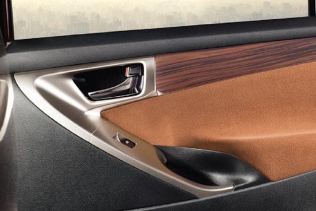 Toyota Innova Crysta [2020-2023] null